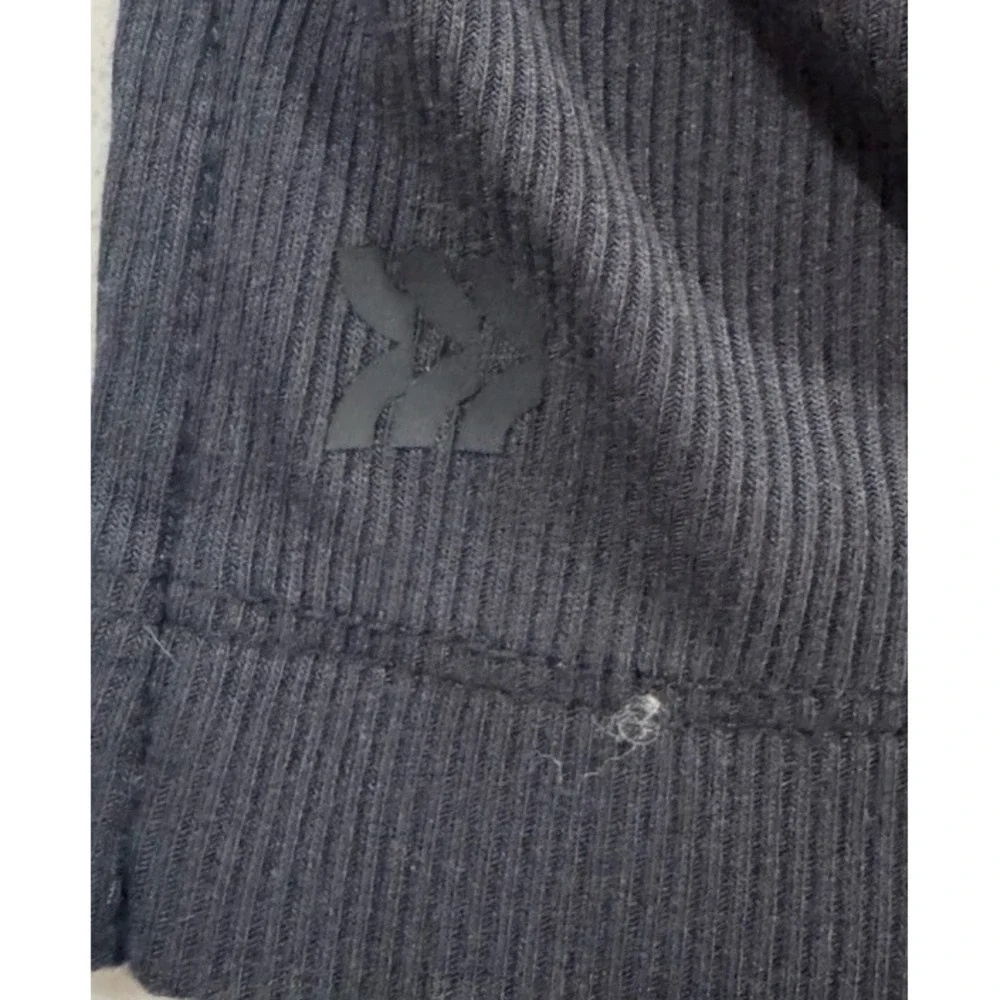 All In Motion Beautifully Soft Long Sleeve T-Shirt Womens Large Black Modal‎ Top